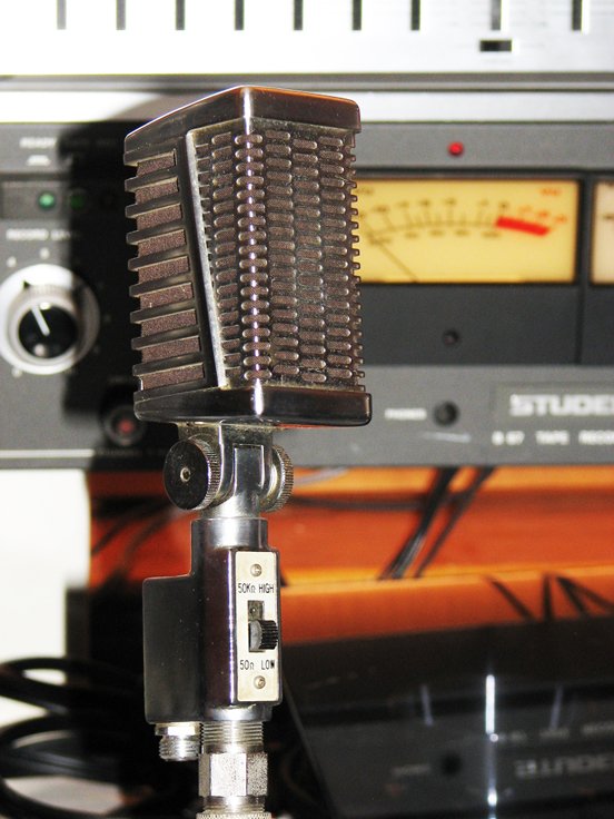 Calrad DM16 in Museum of Magnetic Sound Recording's vintage microphone and recording equipment collection