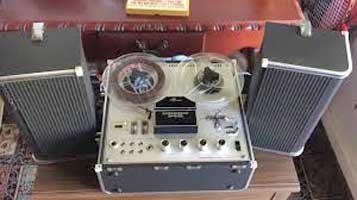 Sanyo tape recorder photo in the Reel2ReelTexas/MOMSR/Theophilus vintage reel to reel tape recorder collection