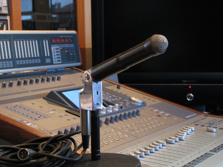 Electro Voice 654 microphone in the MOMSR vintage microphone and recording equipment collection
