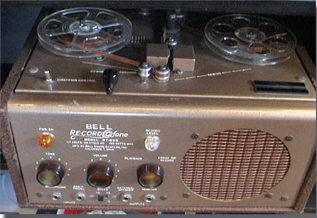 1953 Bell RT-65 RecordOFone reel to reel tape recorder in the MOMSR/THeophilus/Reel2ReelTexas.com's vintage recording collection