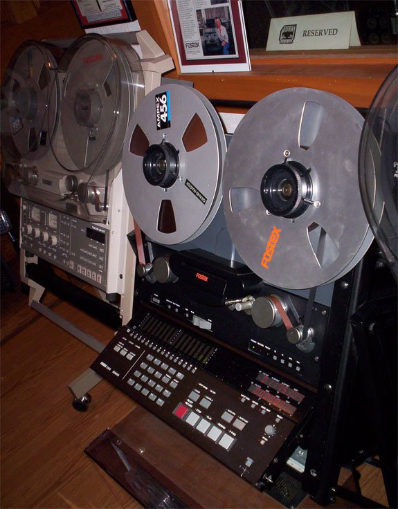 Fostex G-16 reel to reel tape deck in reel2reeltexas.com and Museum of Magnetic Sound Recording vintage reel tape recorder recording collection